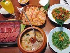 -老滇山寨•云南特色菜•地方菜•民族风情歌舞表演(世纪金源店)