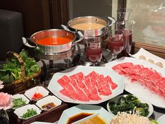 -鼎鼎香·港式火锅·臻选店(北京SKP店)