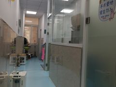 -狗舍宠物医院(四季商业广场店)