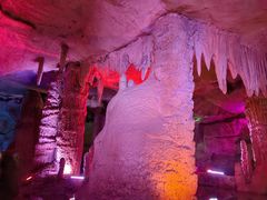 -泰安地下龙宫景区