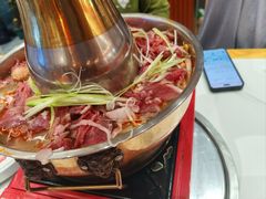 -撒拉人家.酸菜牦牛肉火锅