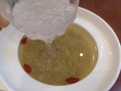 -燕庭·纯燕窝·甜品下午茶(南京西路店)