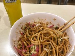 -黑八私房老北京炸酱面