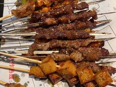 -丽伟的串·烧烤·砂锅(泰丰店)
