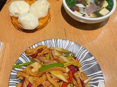 -金莹丸子汤清真(朝外SOHO店)