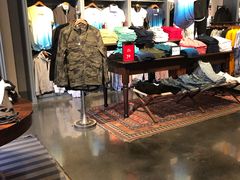 -Hollister(天环广场店)