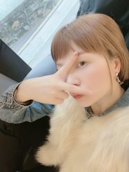 -茶发Salon·烫发染发理发