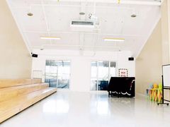 -西安小天鹅艺术团(曲江Alice店)