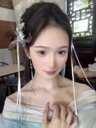 -一揽芳华汉服旗袍体验馆(拙政园店)