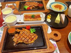 -十分牛西餐·牛扒专门店(光明广场店)