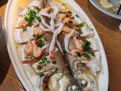 -蜜桃餐厅·伴山(湖滨商业街店)