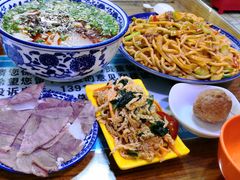 -伊穆祥牛肉面总店·清真