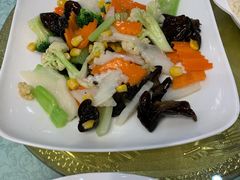 -六和聚传统烤鸭.天津菜(和平店)