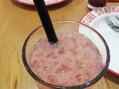 浆果丛林苏打-Tube station站点比萨(王府井百货店)