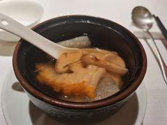 松茸汤-悦融琥珀·京鲁菜·海味珍品(西单店)