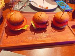 -Ambra Haus琥珀屋精酿餐厅(宝山店)