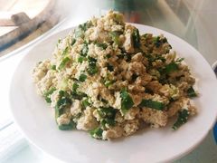 小葱拌豆腐-龙福源密云水库灶台鱼