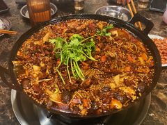 -鸿顺老铁锅美蛙鱼府(解放碑店)