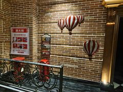 -歌库K馆量贩KTV(万达广场店)