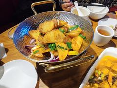 -隔壁老王·家常云南菜(花巷店)