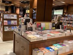 -诚品(信义店)