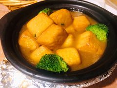 自制鲍汁豆腐煲-李记潮汕砂锅粥(营福路店)