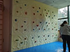 -星空布洛早教·托育(滨江店)