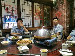 -筒子骨炖黄鸭叫·許家故事(凯德广场店)