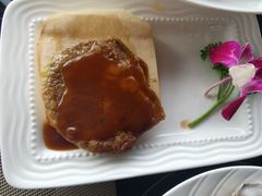 -宝利来国际大酒店-凤凰阁旋转餐厅