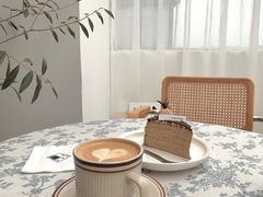 榛果拿铁千层-CAKE WANG千层制造所(省府店)