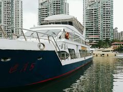 -三亚游船旅游中心(三亚鹿回头游艇游船公共码头店)