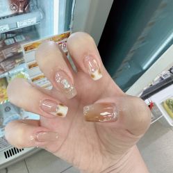 -晨·艺美甲美睫