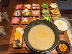 -银米·云南传统过桥米线(双廊黑金冠店)