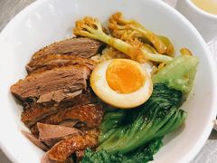 金奖卤鹅肉饭-陈鹏鹏潮汕菜(宝安机场T3航站楼店)