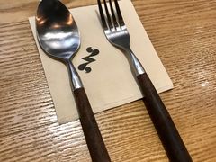 餐具摆设-HELLO 27 意面·沙拉·帕尼尼