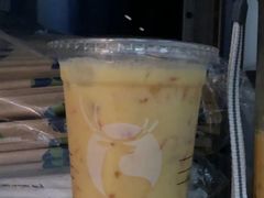 轻盈版杨枝甘露-瑞幸咖啡(国际珠宝交易中心店)