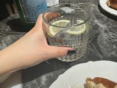 -LESCEDARS Brasserie Bistro香柏树