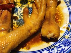 卤凤爪-赣南粉局·江西小炒·锅气炒粉(巴黎春天店)