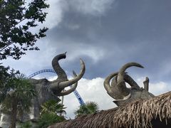 -七彩云南欢乐世界