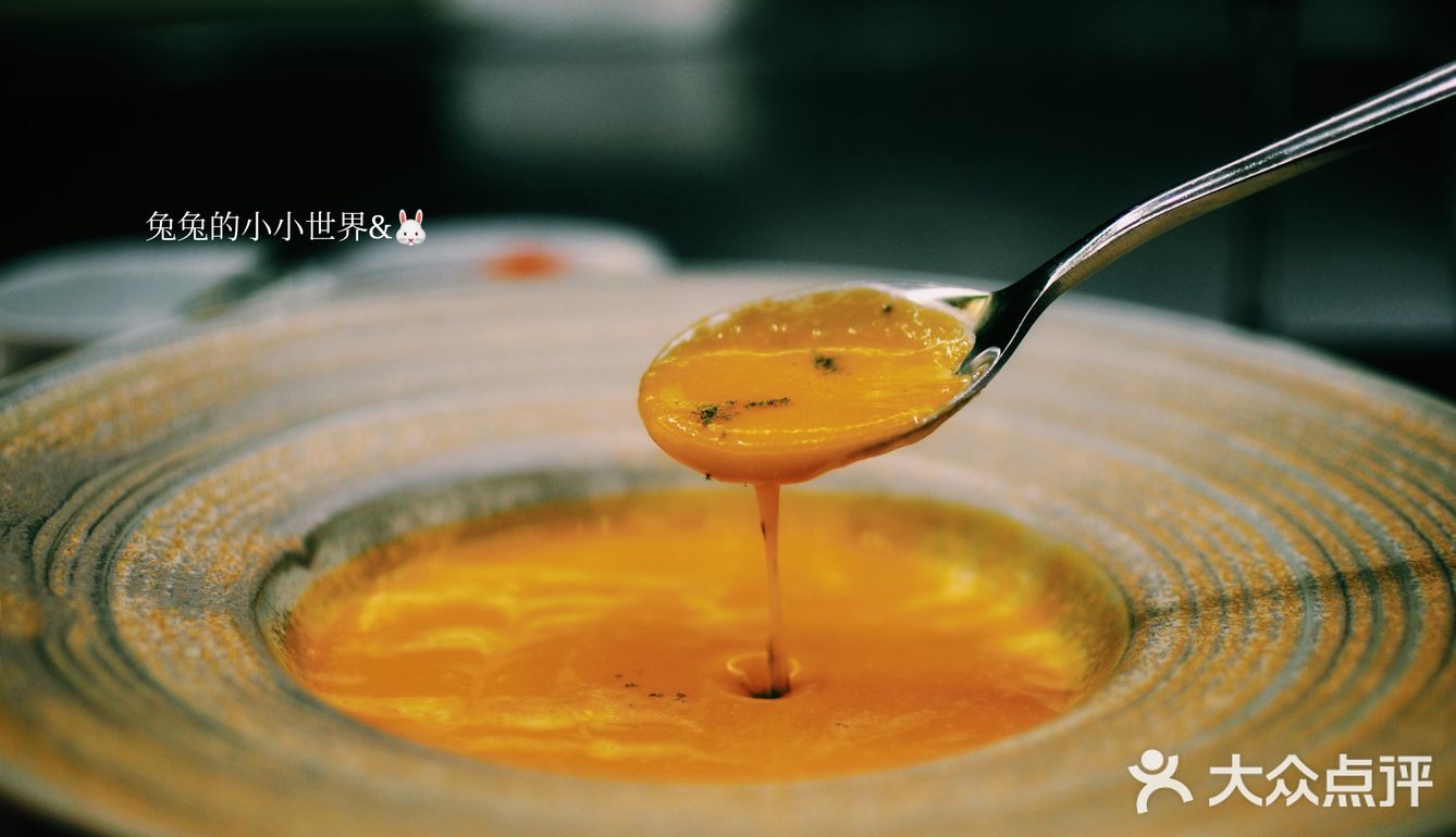 空姐服务 飞机舱里的铁板烧  -云锦铁板烧
