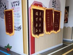 -缤纷鸟美术书法(汉神购物广场校区)