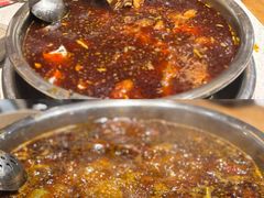 -肖肖酸萝卜鱼火锅(总店)