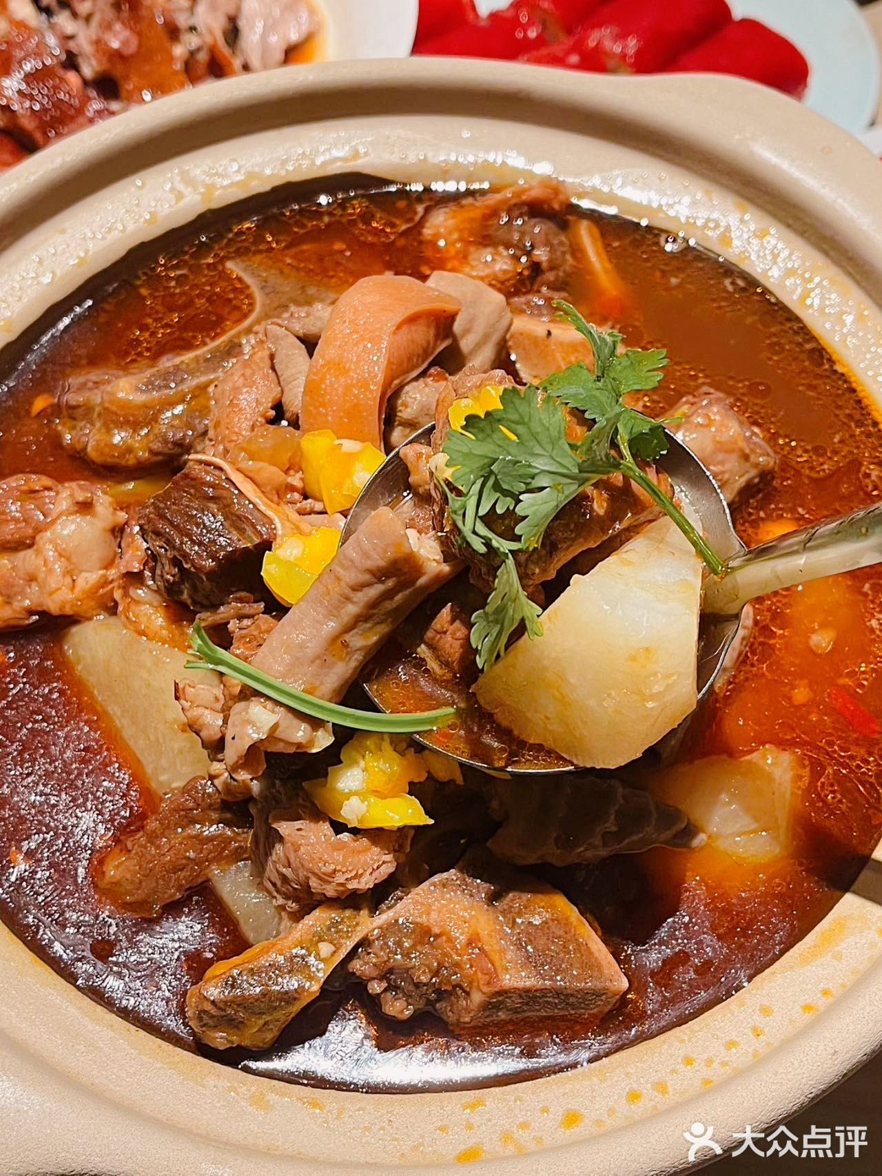 尽享茶港美味，品味独特风情！