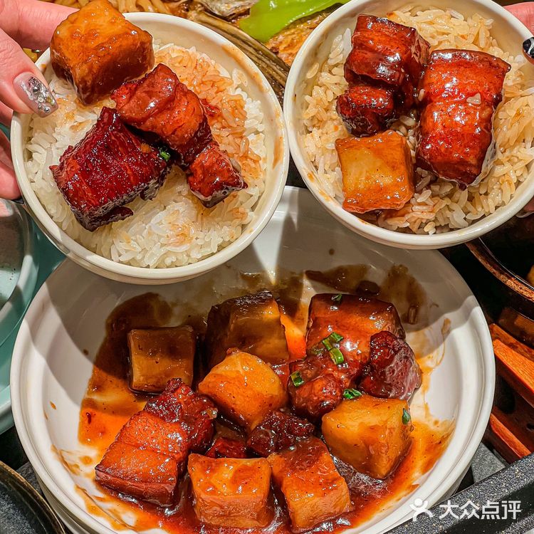 落胃还得是江浙菜！这碗红烧肉拌饭我天天馋…