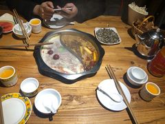 -渝悦花田·大骨火锅(尚贤居店)