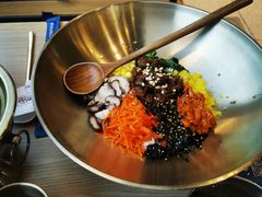 烤牛肉拌饭-梨花牛肉汤饭(仁恒伊势丹店)