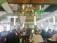 大堂-江边城外烤全鱼(世茂广场店)