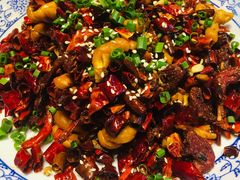 -临界音乐酒馆·小龙虾·江湖菜(华熙LIVE·鱼洞店)