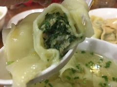特色荠菜肉馄饨-潘国仙耳光馄饨(黄家阙路店)