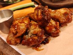 -BOURBON 玻本美式餐厅酒吧(虹桥新天地店)